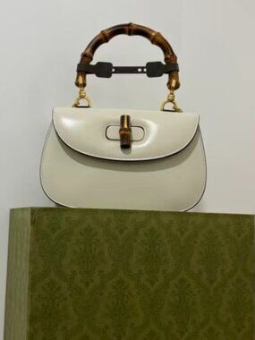 Gucci Bamboo 1947 medium bag